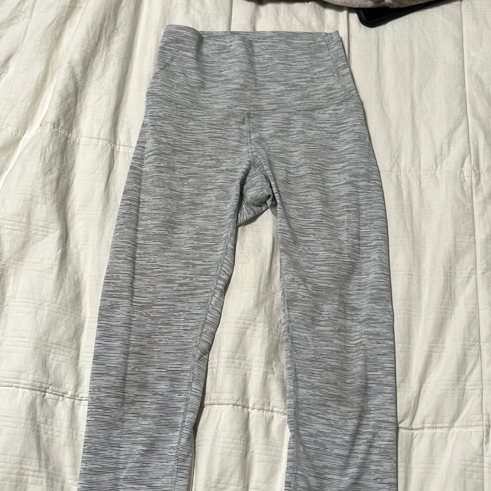 Lululemon align high rise pant crop 23, size 4,